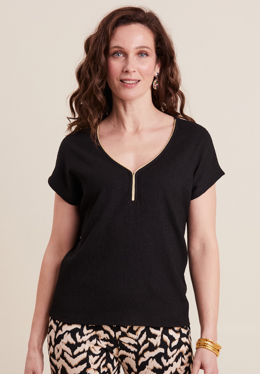 Блуза KURZARM Breal, черный 
Блуза KURZARM Breal, черный