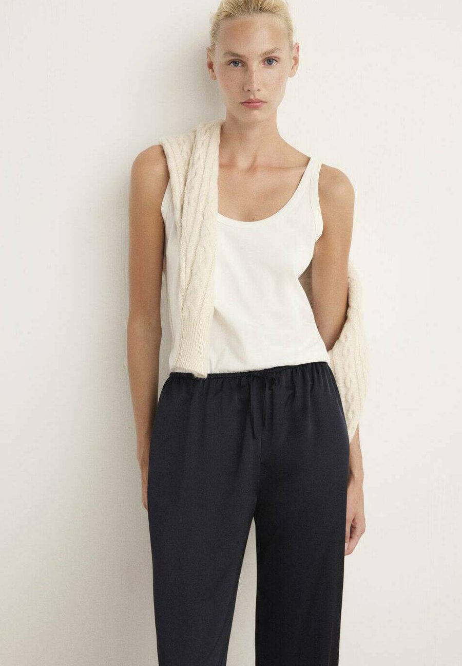 Пижамные брюки Mango Pyjama bottoms, Anthracite
Пижамные брюки Mango Pyjama bottoms, Anthracite