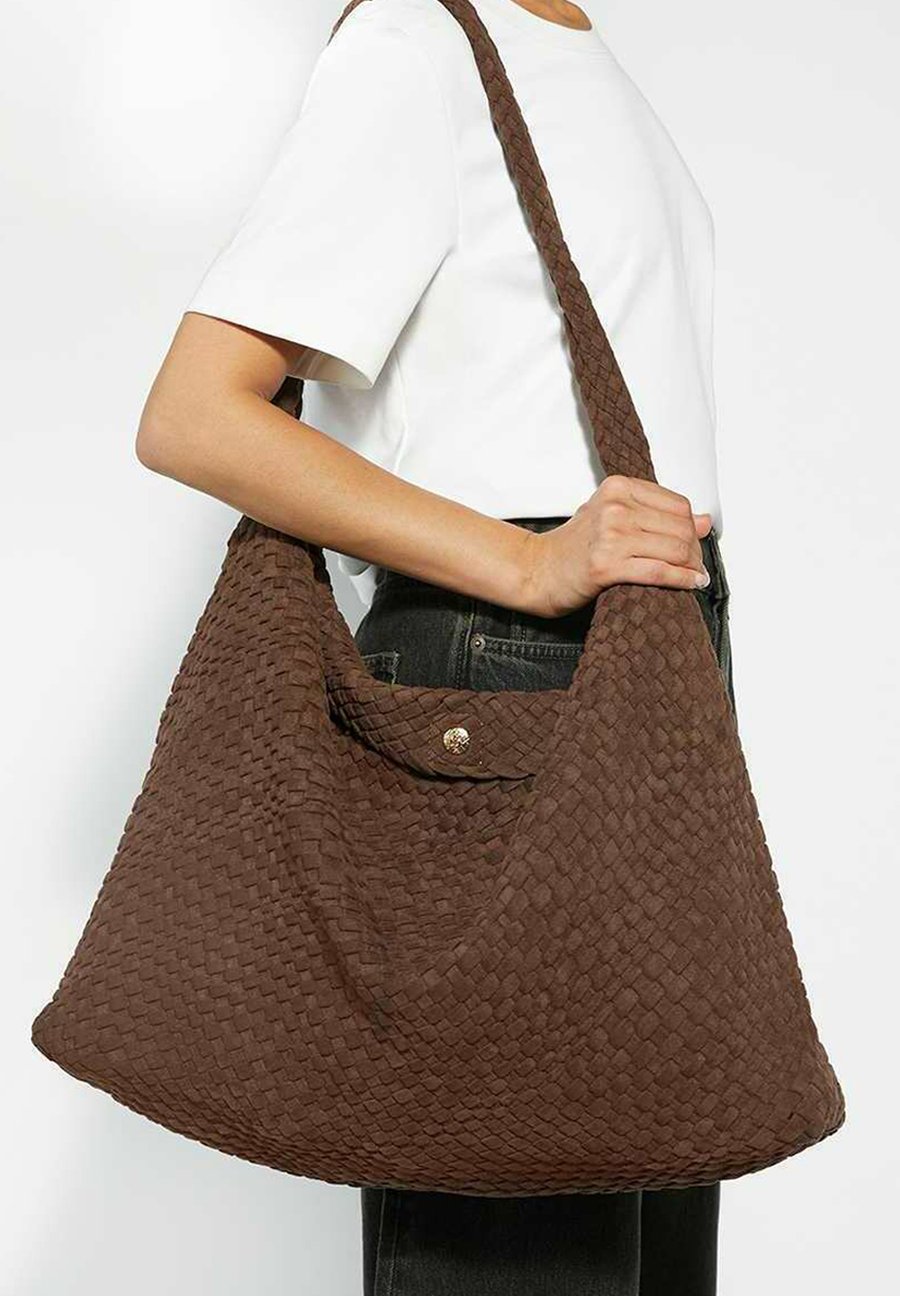 Сумка-шоппер Dune London DELIBERATE XL, Dark Brown
Сумка-шоппер Dune London DELIBERATE XL, Dark Brown