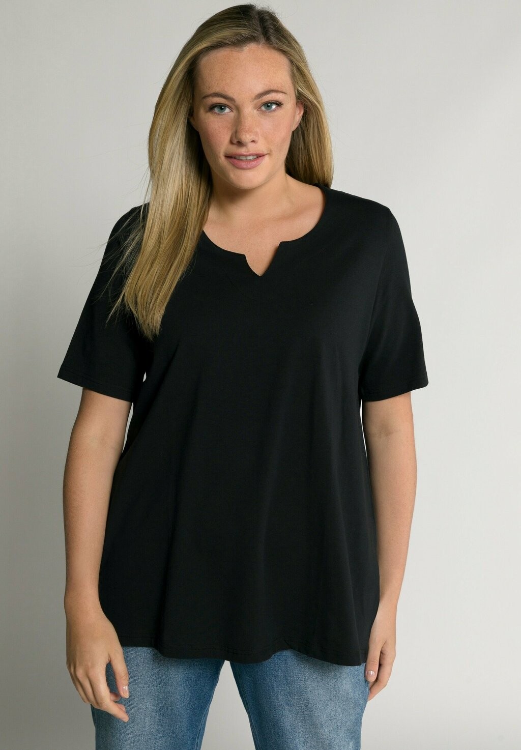 Блузка Ulla Popken
Блузка Ulla Popken