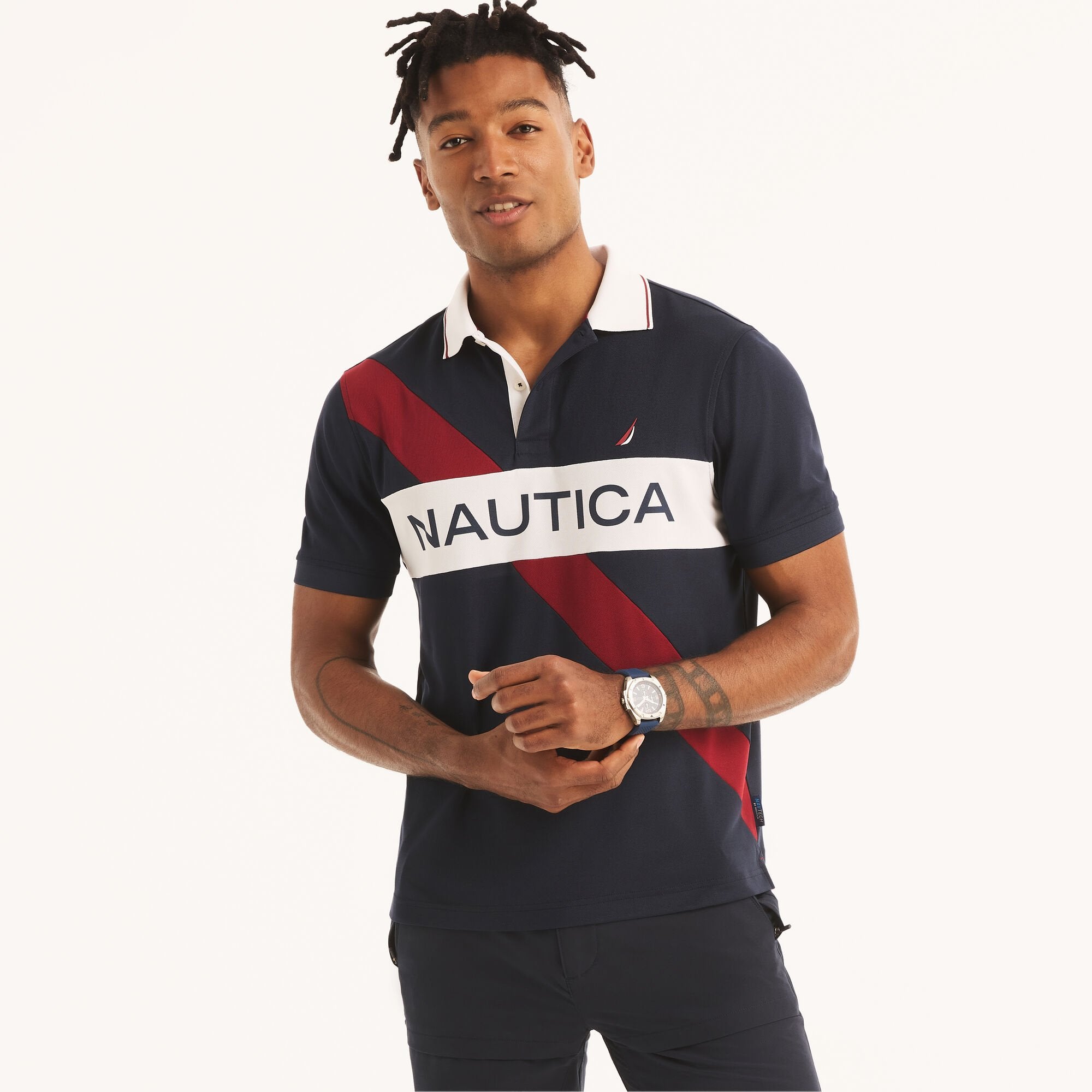 Мужская рубашка-поло Nautica Navtech Sustainably Crafted Classic Fit Colorblock, цвет navy seas
Мужская рубашка-поло Nautica Navtech Sustainably Crafted Classic Fit Colorblock, цвет navy seas