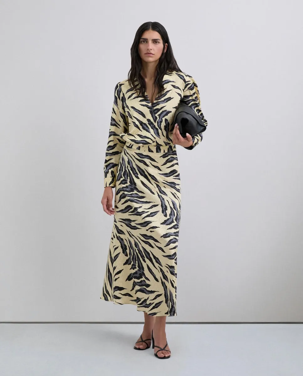 Женская блузка regular fit с животным принтом Scalpers, мультиколор
Женская блузка regular fit с животным принтом Scalpers, мультиколор