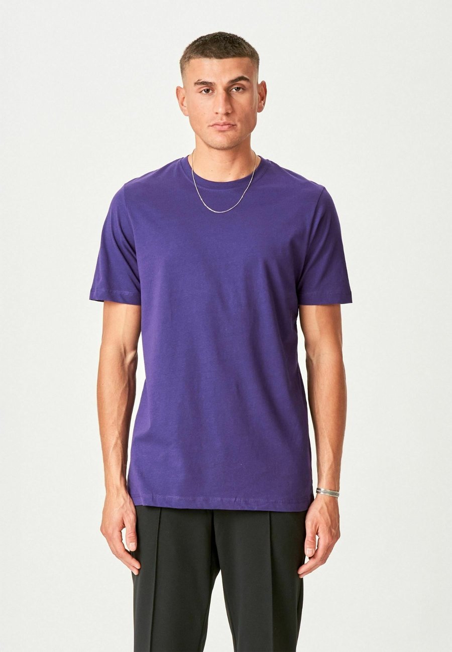 Футболка TEESHOPPEN Basic T-shirt, Purple, Фиолетовый, Футболка TEESHOPPEN Basic T-shirt, Purple
Футболка TEESHOPPEN Basic T-shirt, Purple, Фиолетовый, Футболка TEESHOPPEN Basic T-shirt, Purple