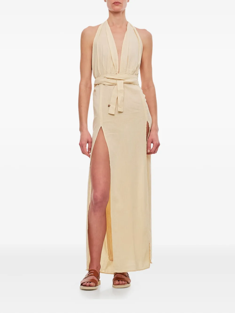 Платье макси Hera с V-образным вырезом Caravana, нейтральный
Платье макси Hera с V-образным вырезом Caravana, нейтральный