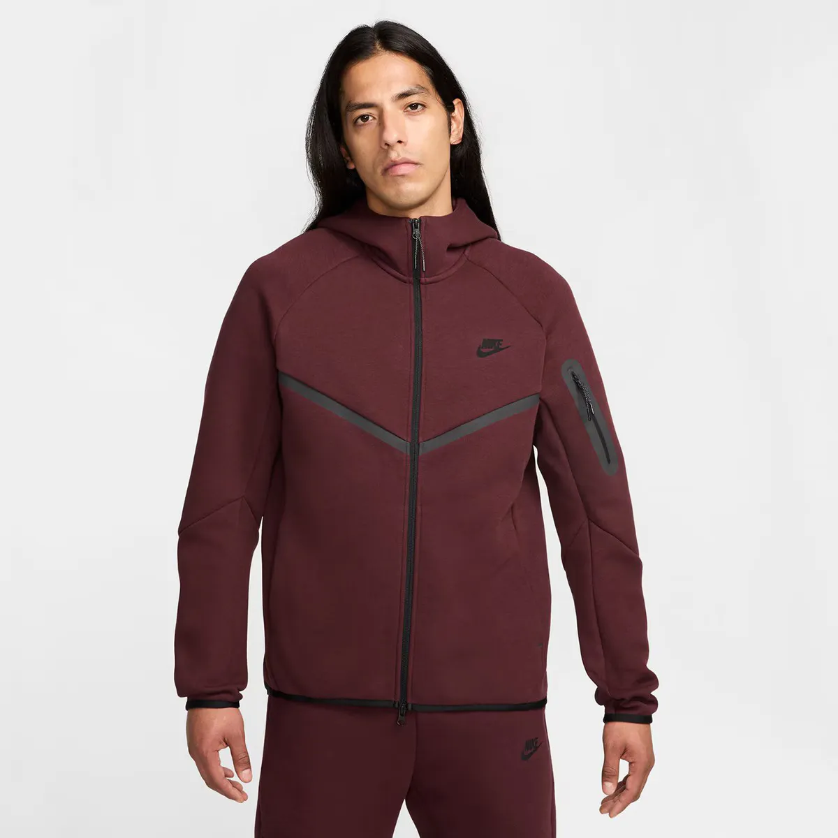 Мужская толстовка Tech Nike, цвет Burdeos 
Мужская толстовка Tech Nike, цвет Burdeos