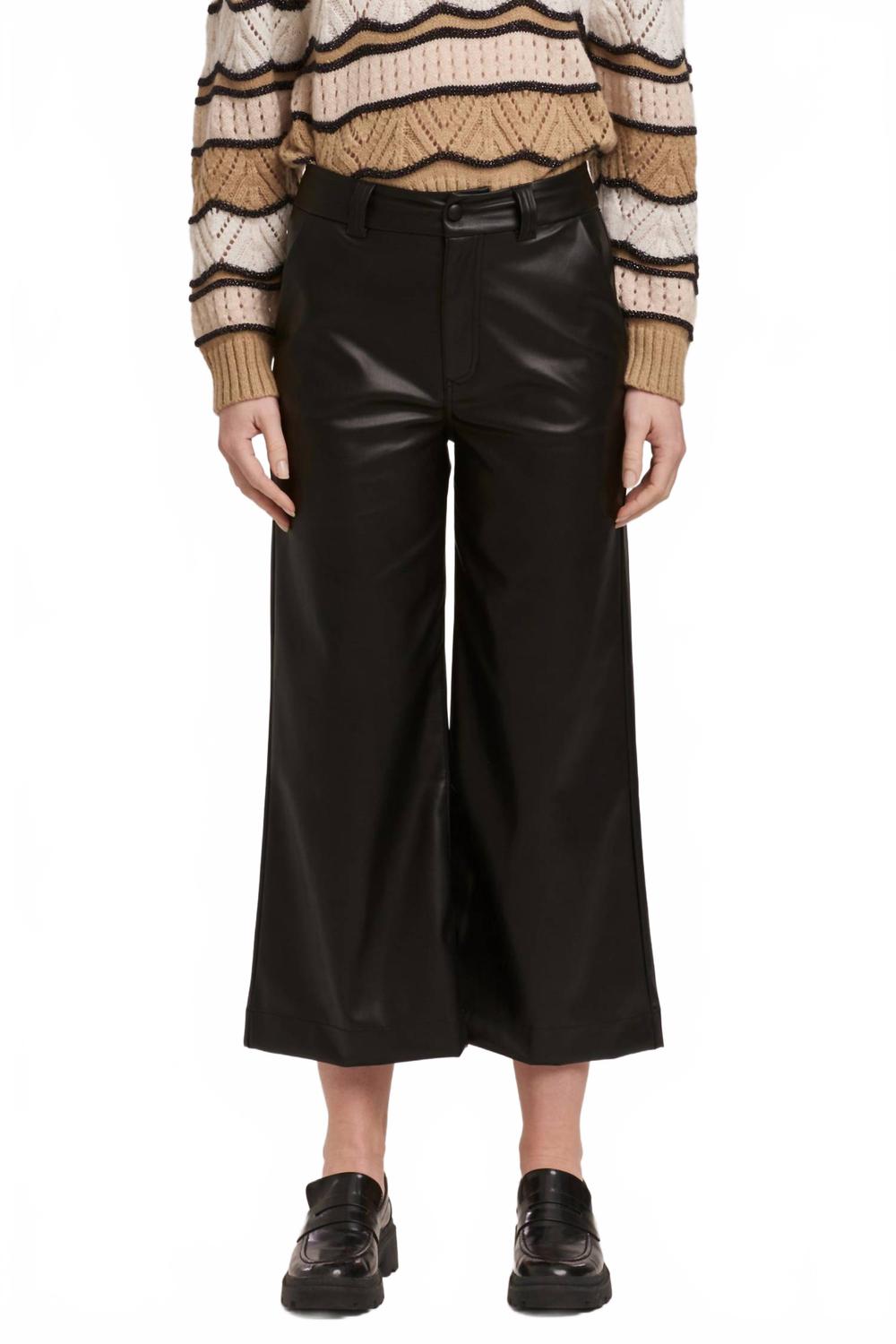 Женские брюки-ауди с завышенной талией укороченные широкие в черном цвете DEAR JOHN DENIM
Женские брюки-ауди с завышенной талией укороченные широкие в черном цвете DEAR JOHN DENIM