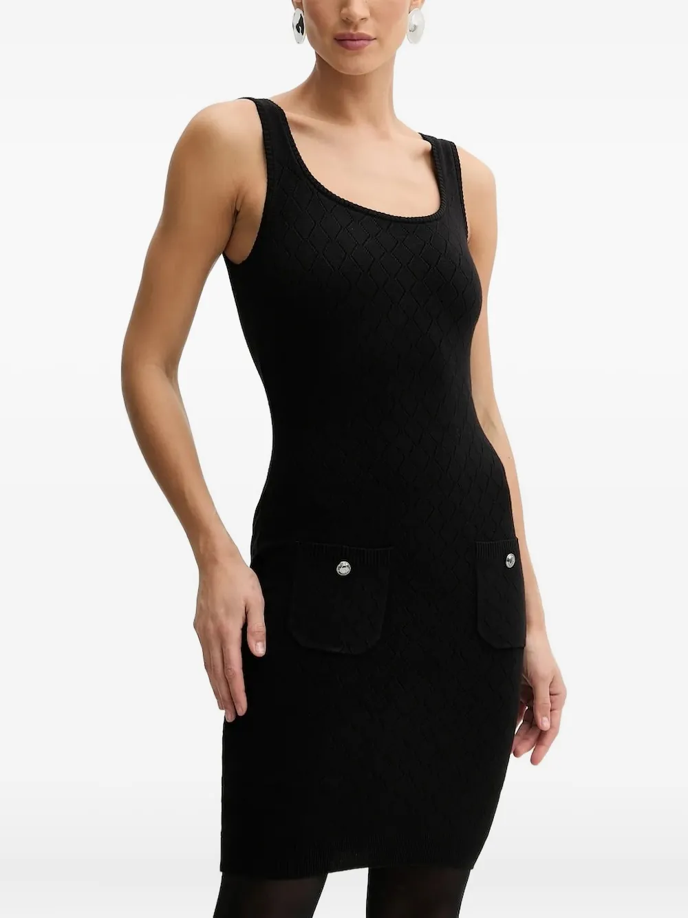 Платье мини с квадратным вырезом GUESS USA, черный
Платье мини с квадратным вырезом GUESS USA, черный