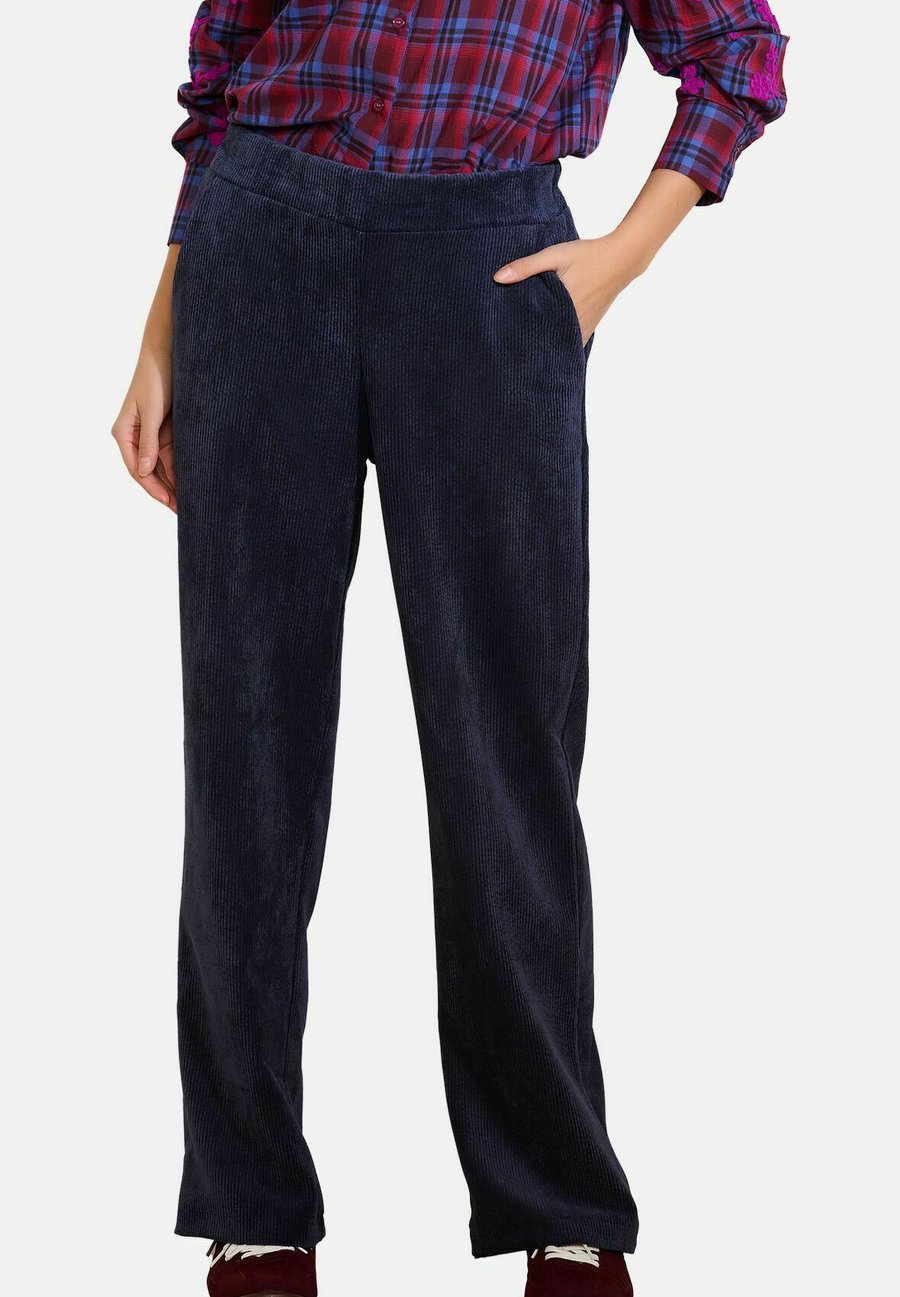 Брюки LolaLiza STRAIGHT-LEG, Navy Basic/Dark Blue
Брюки LolaLiza STRAIGHT-LEG, Navy Basic/Dark Blue