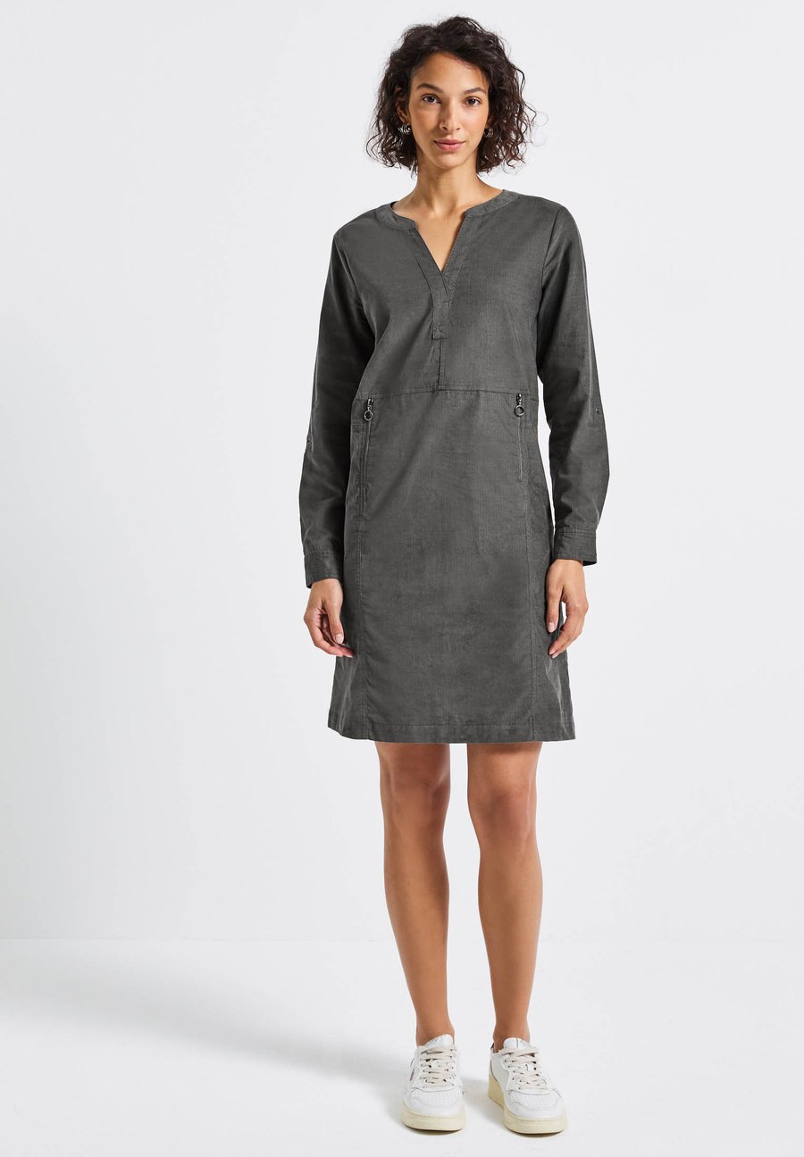 Платье Street One MIT SPLIT NECK, Grau/Grey
Платье Street One MIT SPLIT NECK, Grau/Grey