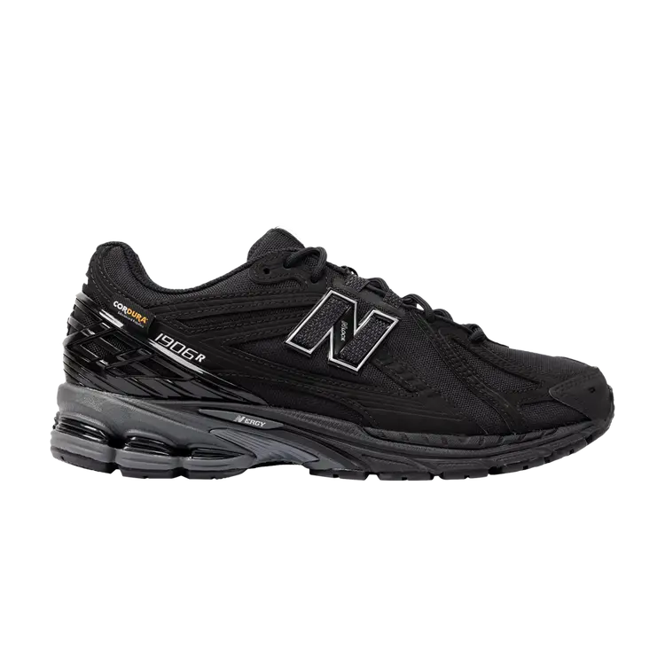 Кроссовки New Balance 1906R Cordura, черный
Кроссовки New Balance 1906R Cordura, черный