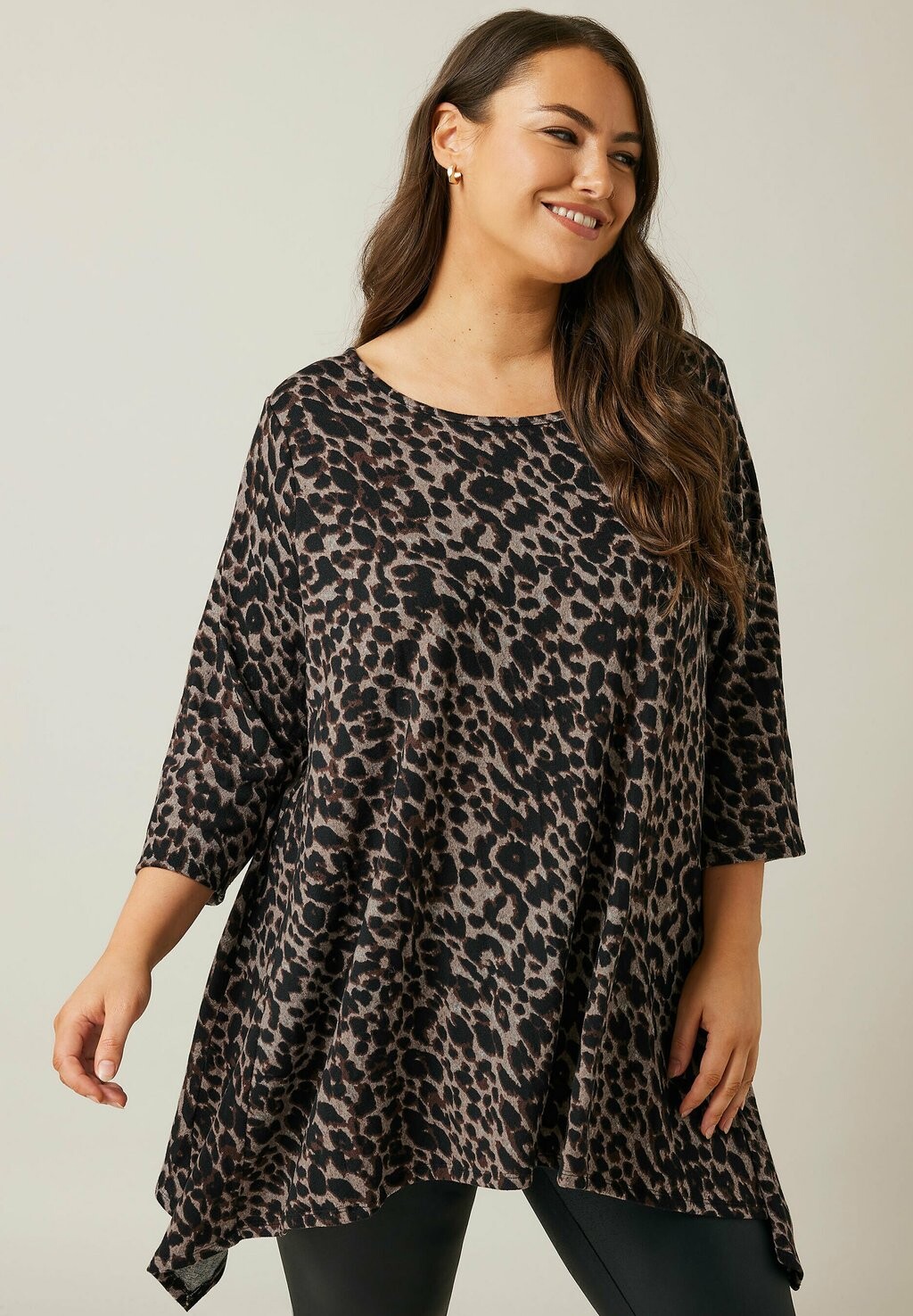 Топ с длинными рукавами Evans, коричневый
Топ с длинными рукавами Evans, коричневый