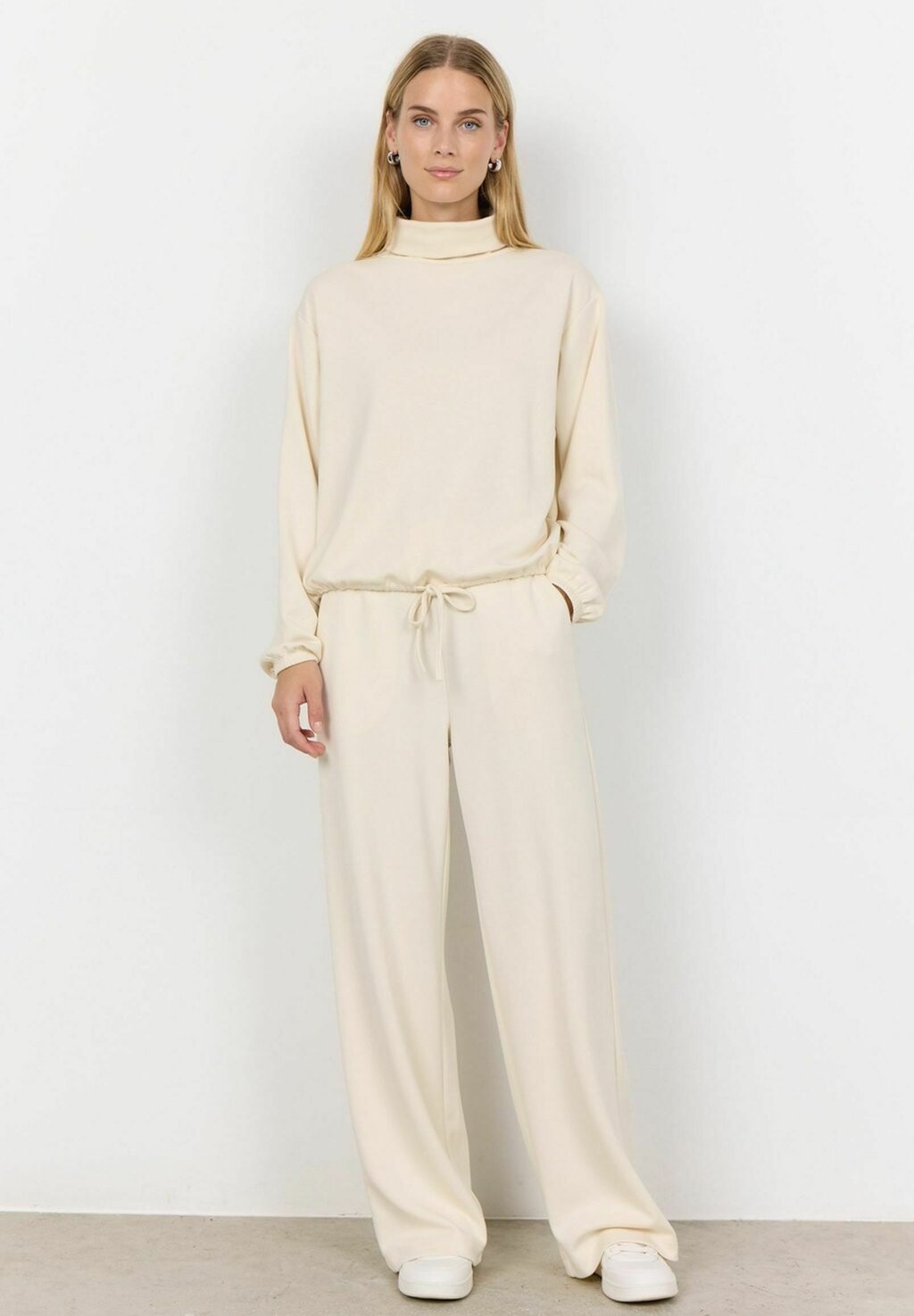 Толстовка BANU Soyaconcept, бежевый
Толстовка BANU Soyaconcept, бежевый