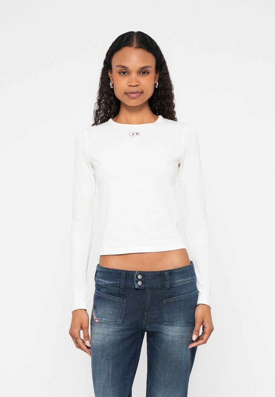 Топ Diesel Long sleeved top, White
Топ Diesel Long sleeved top, White