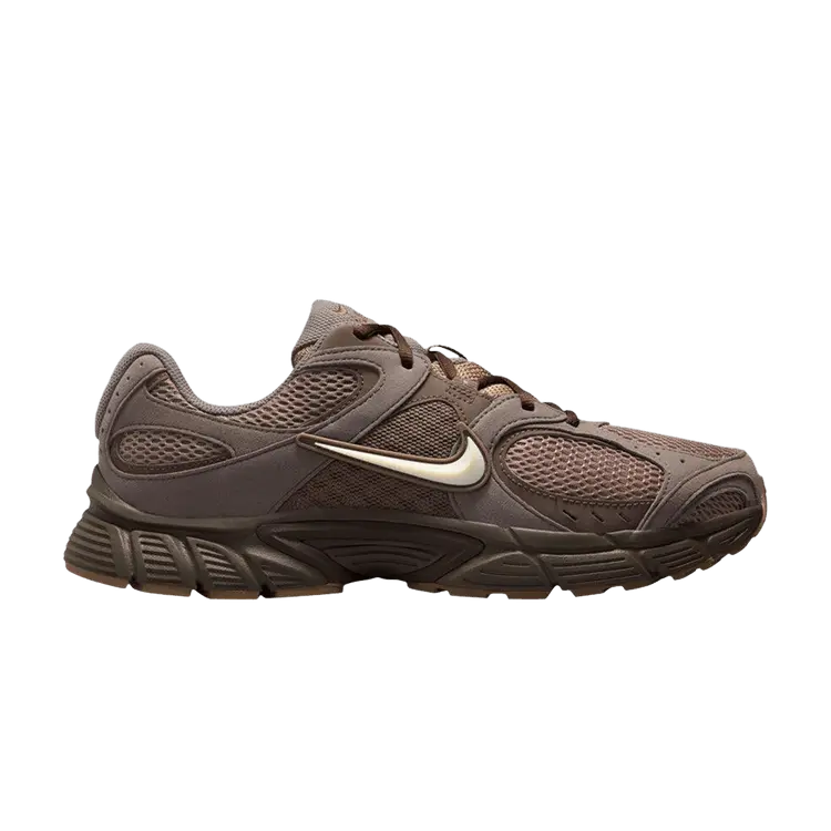 Кроссовки Nike V5 RNR 'Mink Brown Soft Pearl Cave Stone'
Кроссовки Nike V5 RNR 'Mink Brown Soft Pearl Cave Stone'