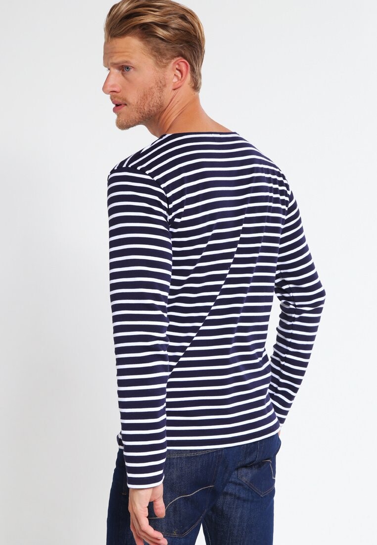 Топ с длинными рукавами MARINIÈRE CLASSIC T-SHIRT Armor lux, темно-синий
Топ с длинными рукавами MARINIÈRE CLASSIC T-SHIRT Armor lux, темно-синий