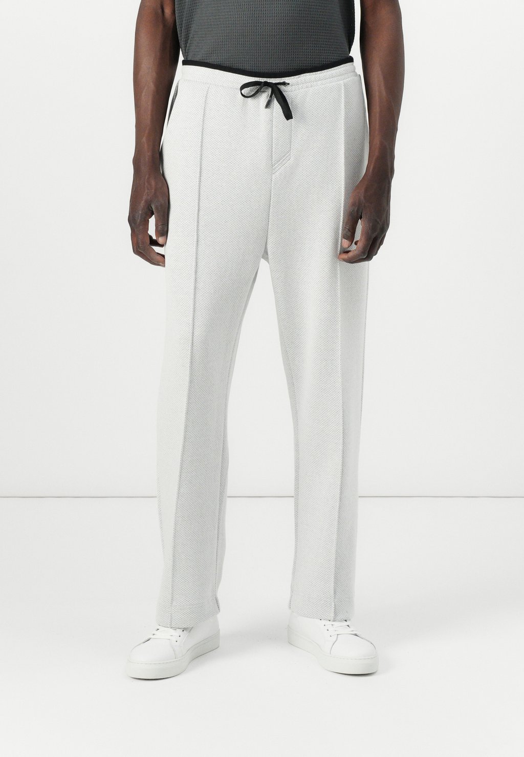 Спортивные штаны PANTS BOSS, белый
Спортивные штаны PANTS BOSS, белый