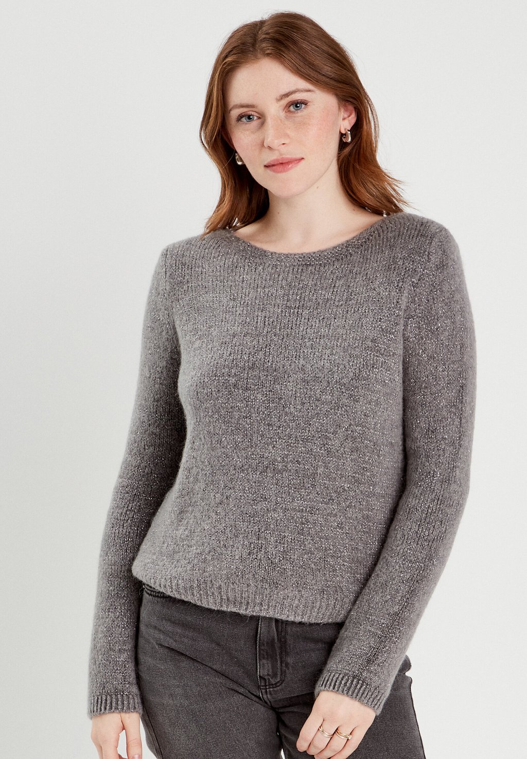 Свитер MIT LANGEN ÄRMELN Cache Cache, темно-серый
Свитер MIT LANGEN ÄRMELN Cache Cache, темно-серый