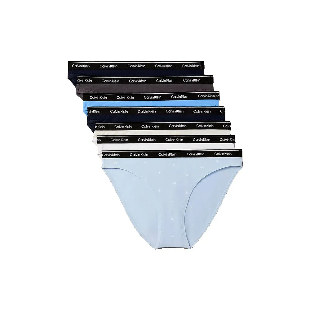 Трусики Calvin Klein LV00QD5320, 7 штук, мультиколор
Трусики Calvin Klein LV00QD5320, 7 штук, мультиколор