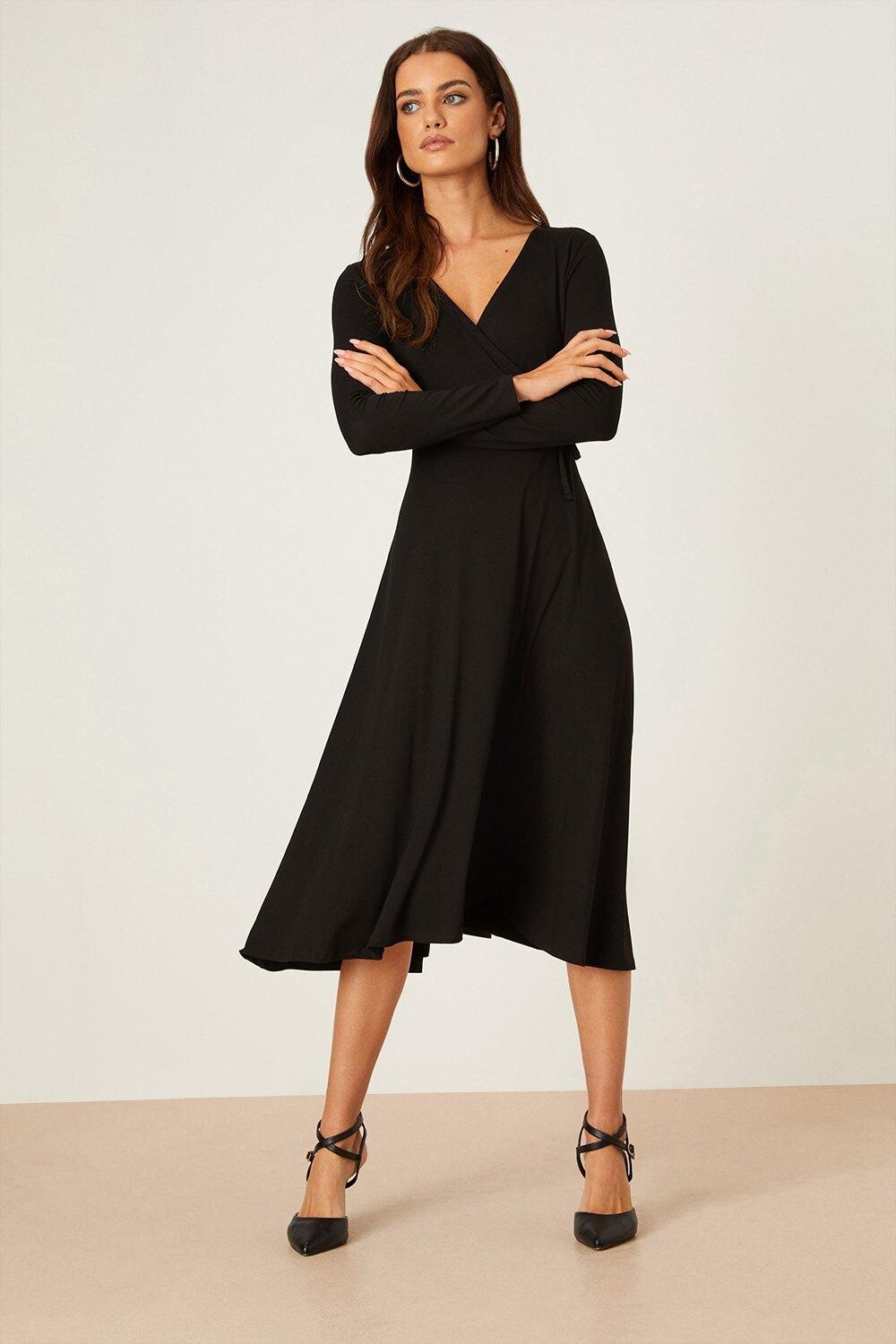 Миниатюрное черное платье миди с длинными рукавами и запахом Dorothy Perkins, черный
Миниатюрное черное платье миди с длинными рукавами и запахом Dorothy Perkins, черный