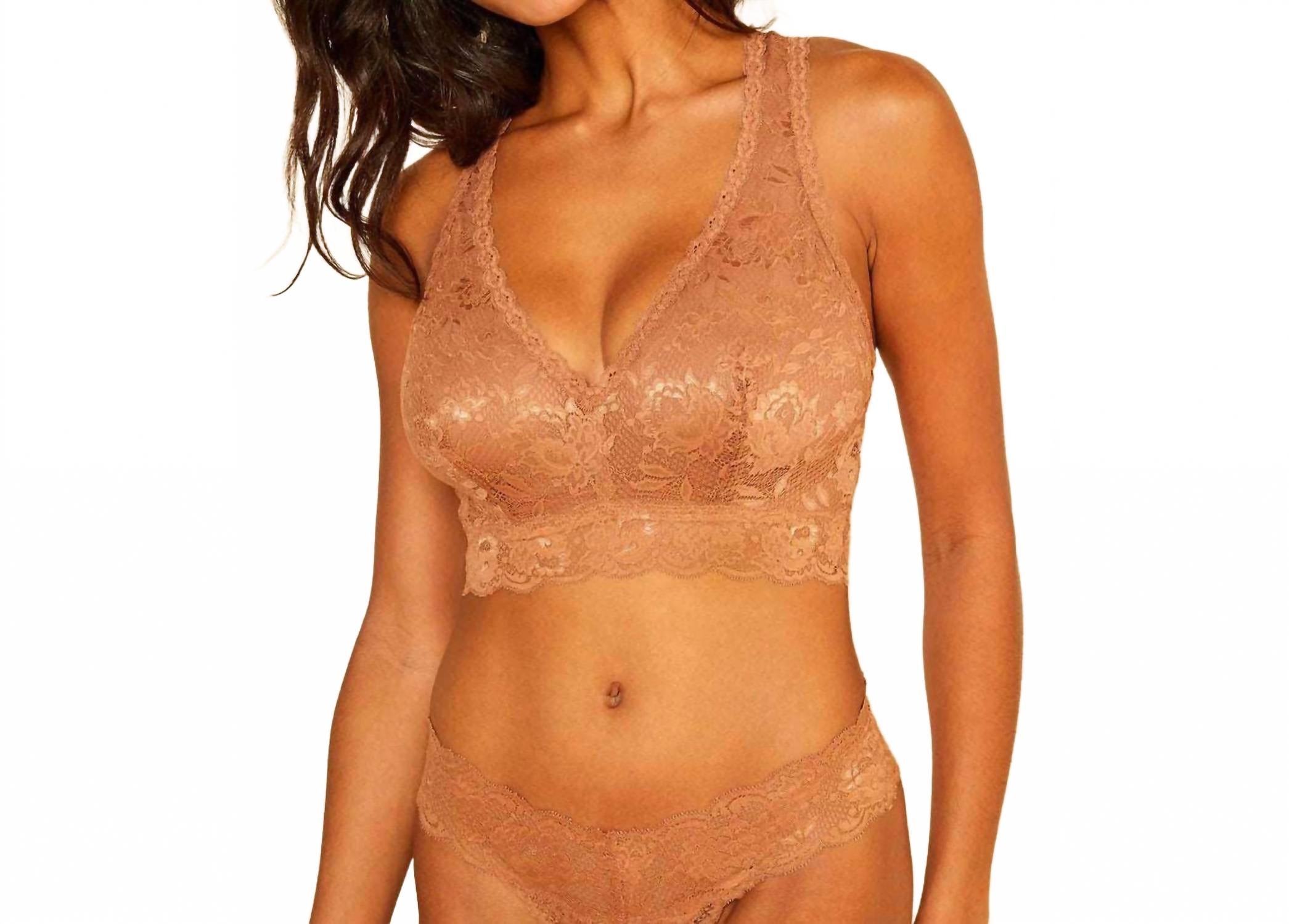 Кривой бюстгальтер-балконет сзади-майкой в цвете Tre Cosabella, Tre
Кривой бюстгальтер-балконет сзади-майкой в цвете Tre Cosabella, Tre