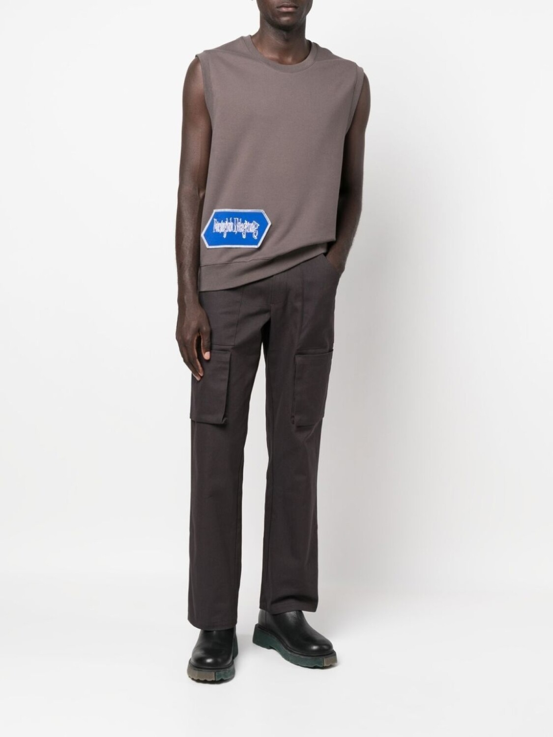 Топ с нашивкой GR10K, серый
Топ с нашивкой GR10K, серый