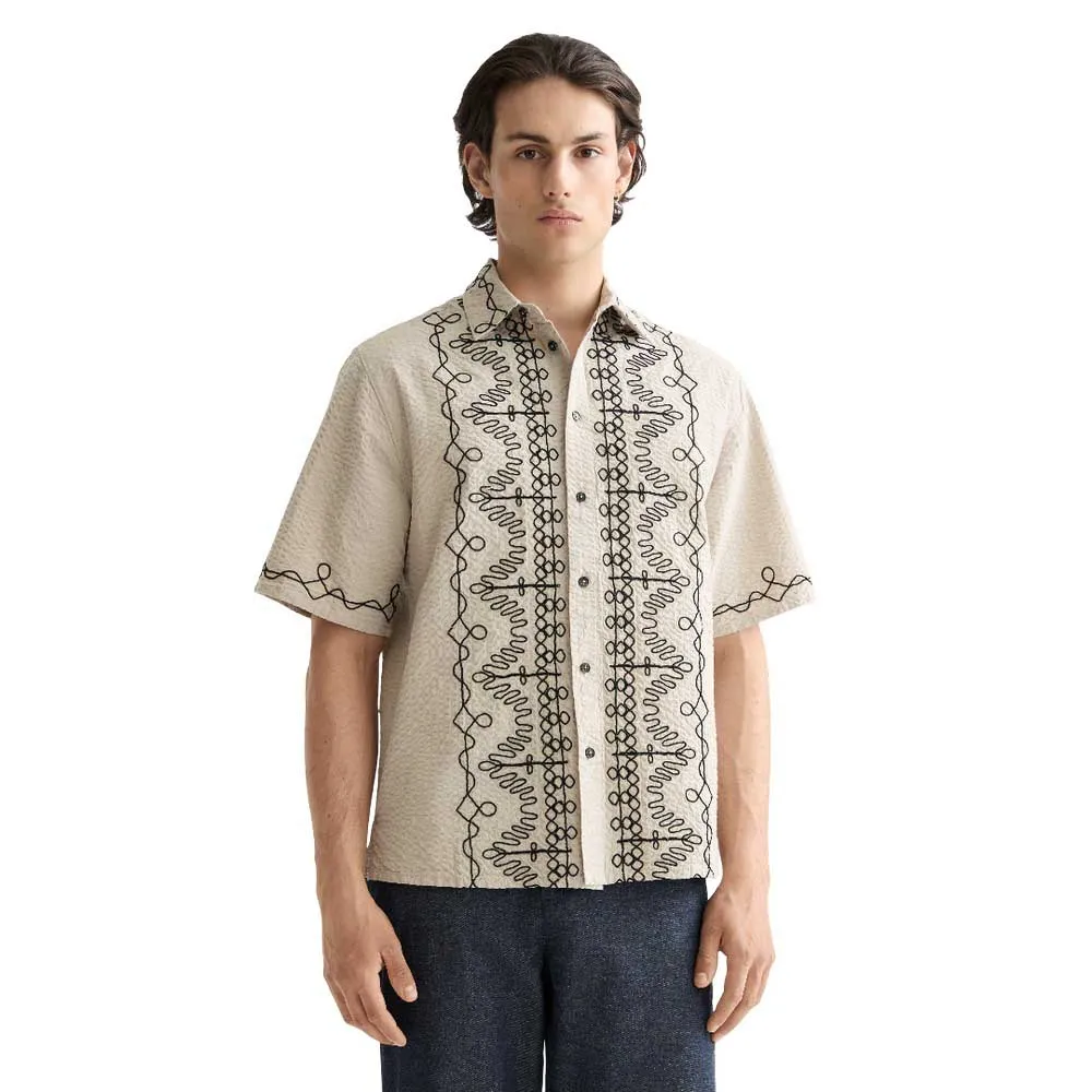 Рубашка с коротким рукавом Scotch & Soda Embroidered, бежевый
Рубашка с коротким рукавом Scotch & Soda Embroidered, бежевый