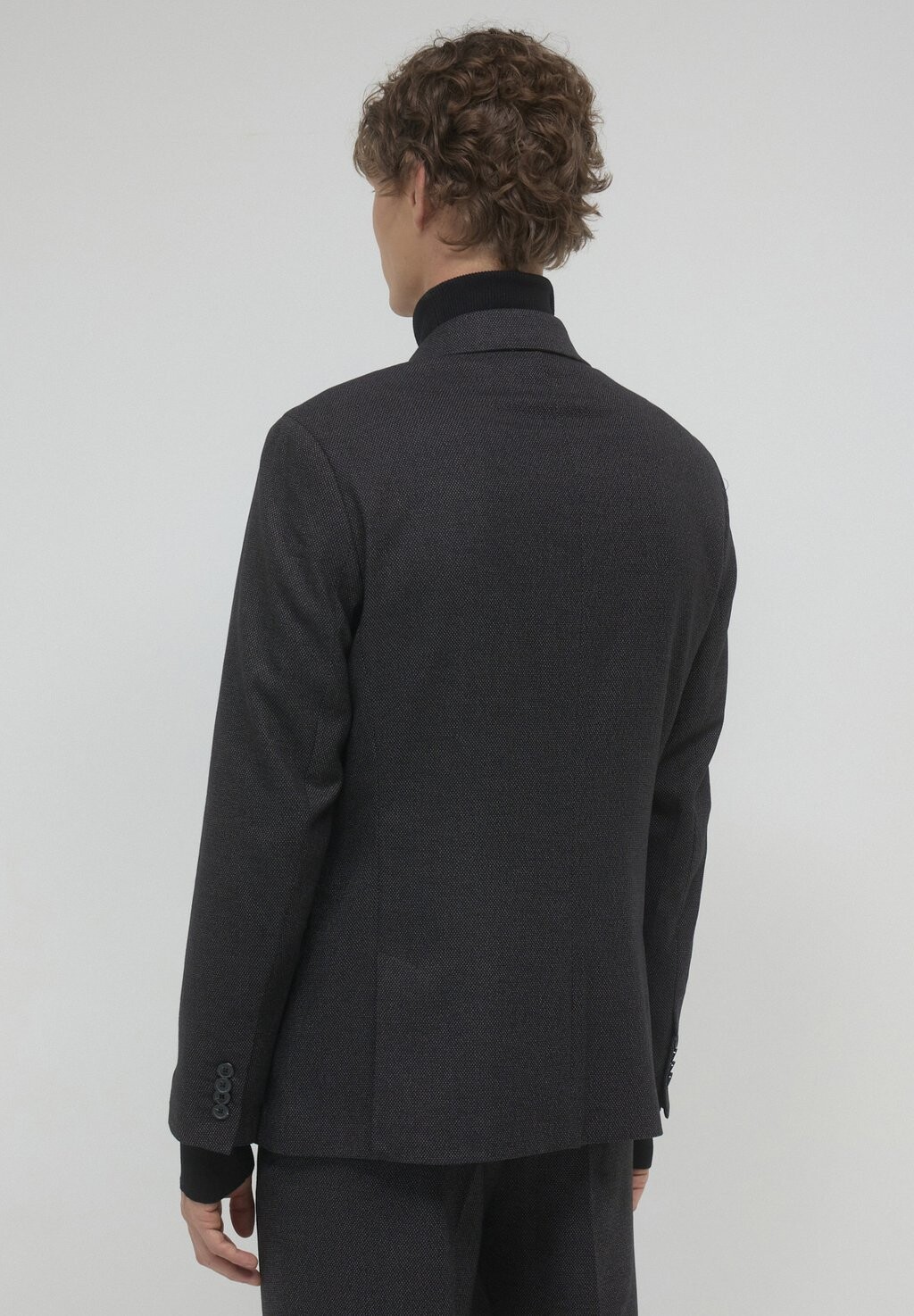 Пиджак-блейзер COMPLETO IN MICROFANTASIA Calliope, темно-серый
Пиджак-блейзер COMPLETO IN MICROFANTASIA Calliope, темно-серый