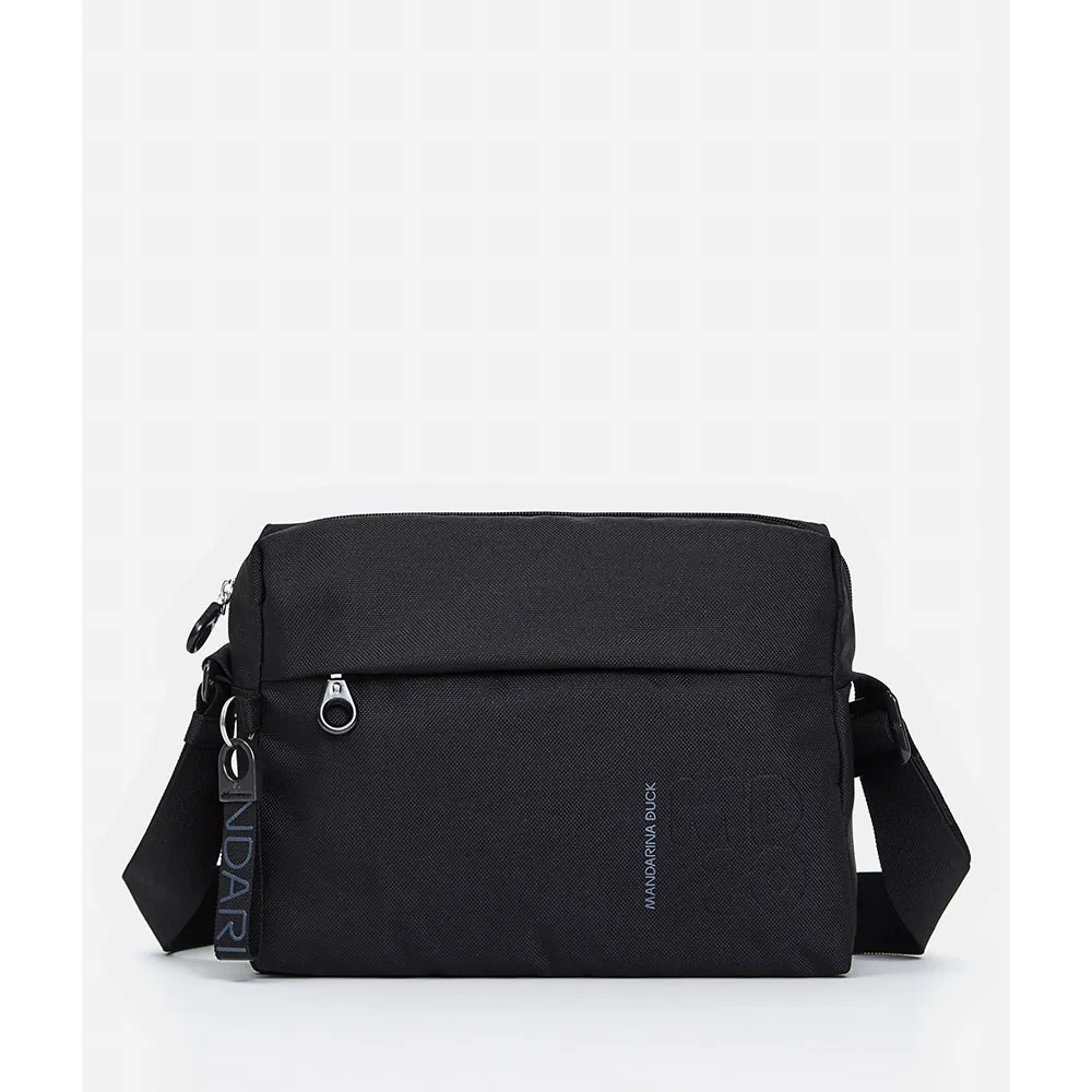 Сумка через плечо Mandarina Duck Md 20 qmtv8, черный
Сумка через плечо Mandarina Duck Md 20 qmtv8, черный