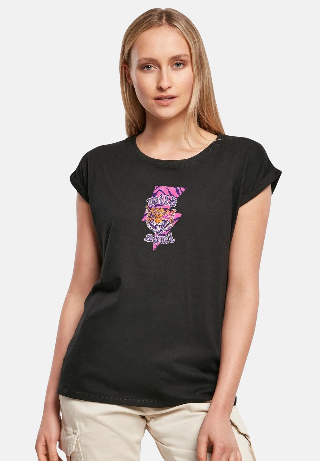 Футболка с принтом CLASSIC ROLL UP D-WILD Be Famous, черный
Футболка с принтом CLASSIC ROLL UP D-WILD Be Famous, черный