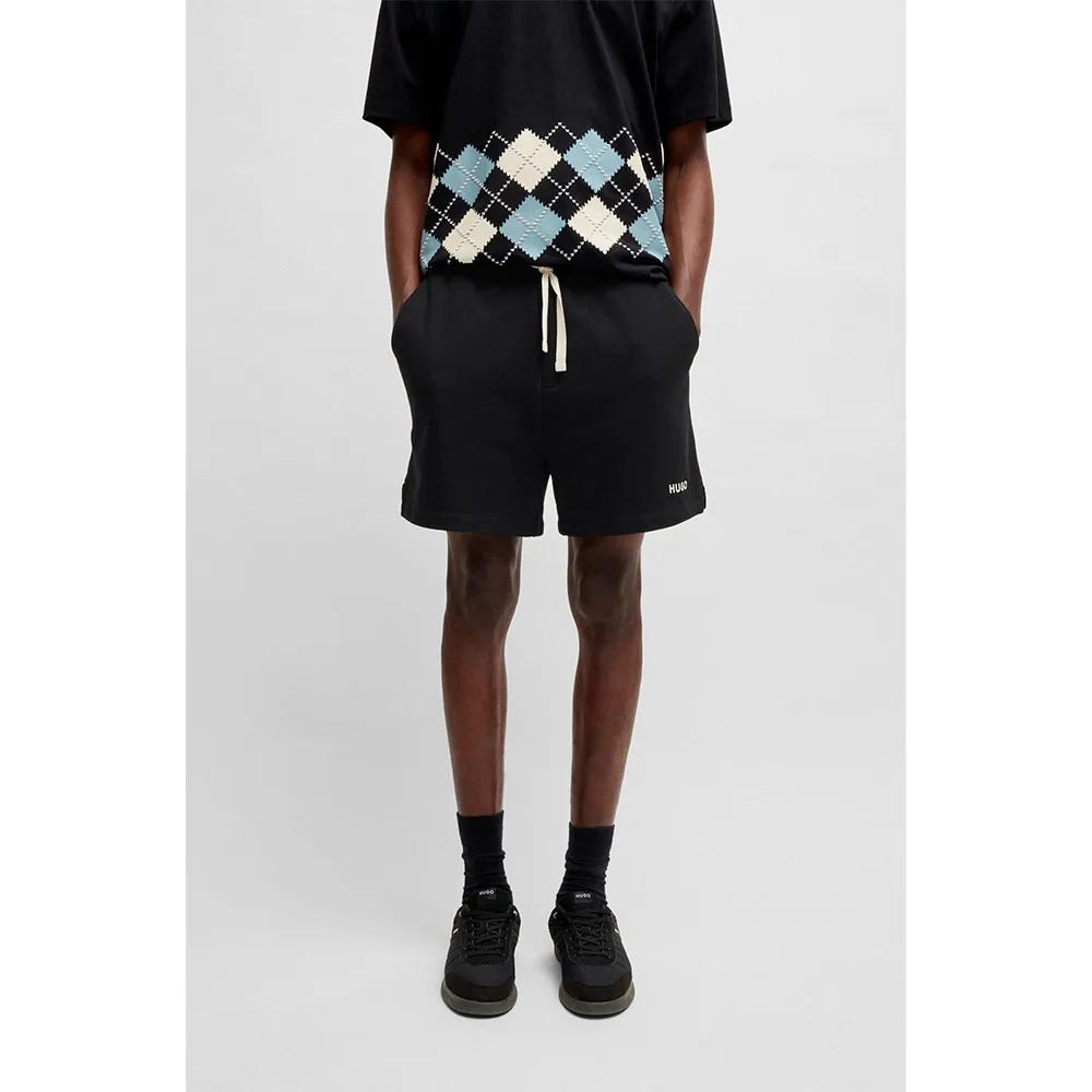 Шорты HUGO Dulasho 10263750 01, черный
Шорты HUGO Dulasho 10263750 01, черный