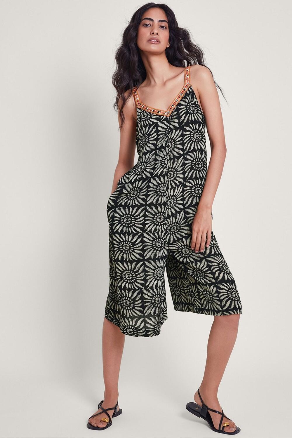 Комбинезон с принтом «Солнечный батик» Monsoon, черный
Комбинезон с принтом «Солнечный батик» Monsoon, черный