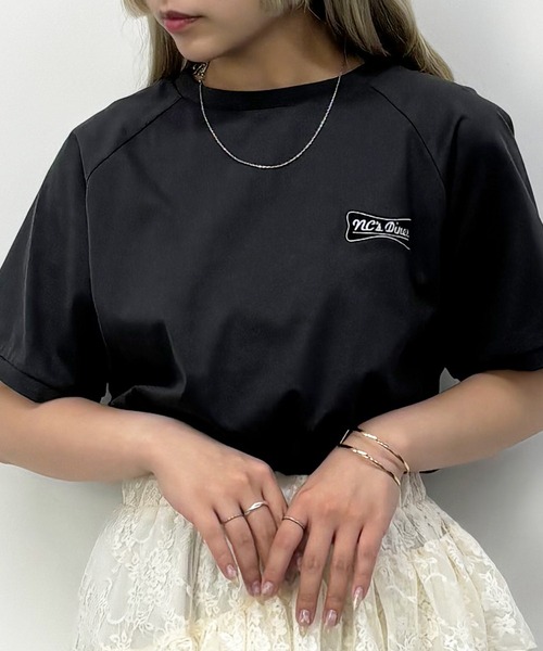 Футболка с вышивкой NICOLE CLUB
Футболка с вышивкой NICOLE CLUB