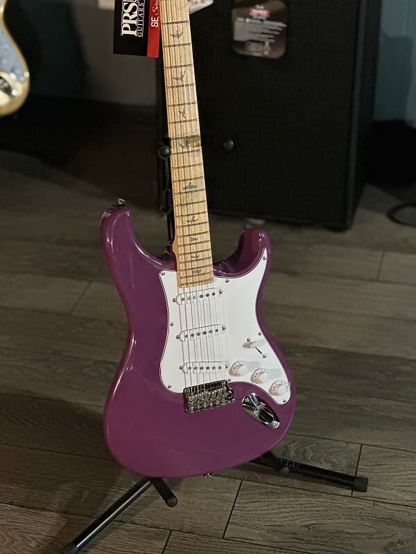 Электрогитара PRS SE Silver Sky, Maple Neck, Summit Purple#8695 W/ Free Shipping & Gig Bag
Электрогитара PRS SE Silver Sky, Maple Neck, Summit Purple#8695 W/ Free Shipping & Gig Bag