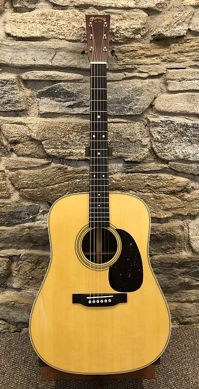 Акустическая гитара Martin D-28 2023 Standard Series 
Акустическая гитара Martin D-28 2023 Standard Series