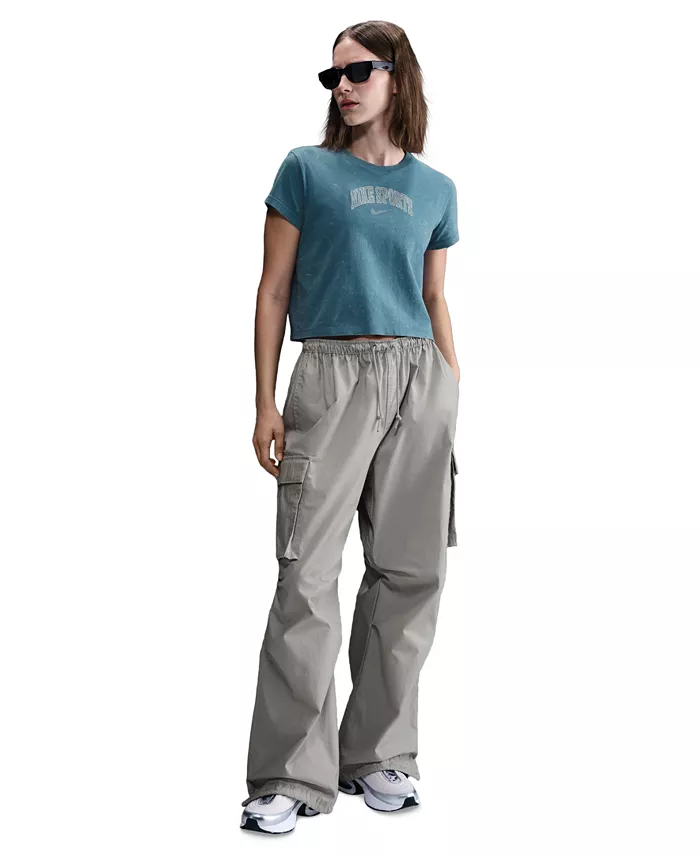 Спортивная футболка для женщин из хлопка с вышитым логотипом Nike, синий
Спортивная футболка для женщин из хлопка с вышитым логотипом Nike, синий