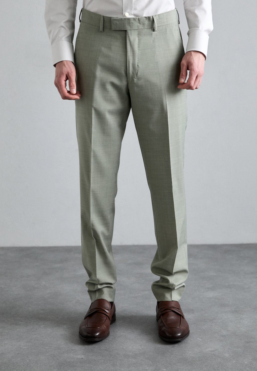 Брюки TENUTA Tiger of Sweden, серый 
Брюки TENUTA Tiger of Sweden, серый