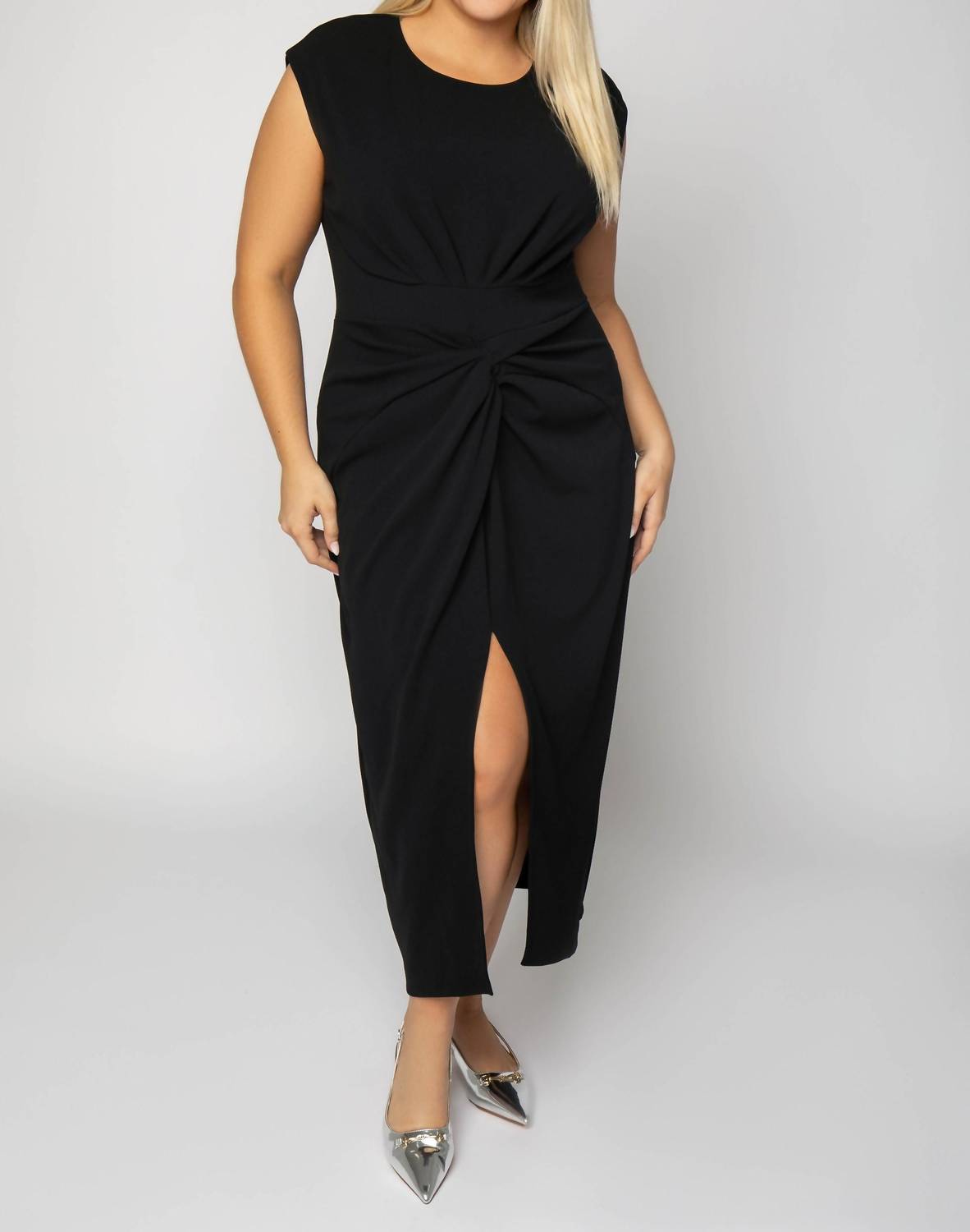 Платье Ryland в черном цвете Tanya Taylor, черный
Платье Ryland в черном цвете Tanya Taylor, черный