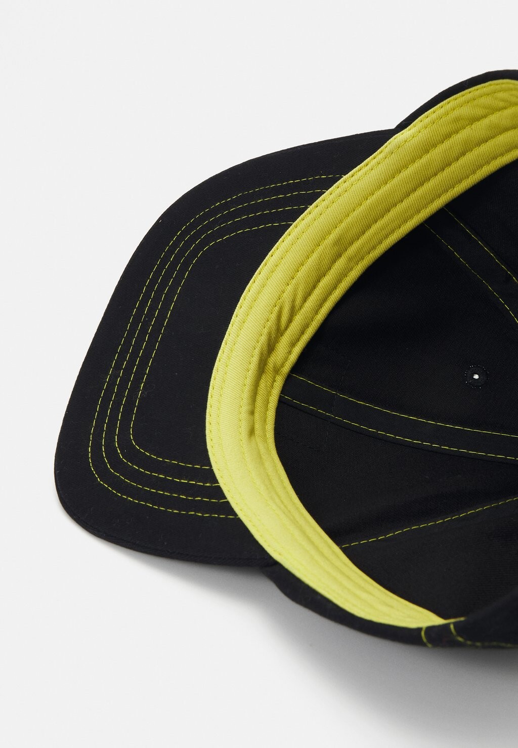 Бейсболка BALL UNISEX Stan Ray, черный
Бейсболка BALL UNISEX Stan Ray, черный