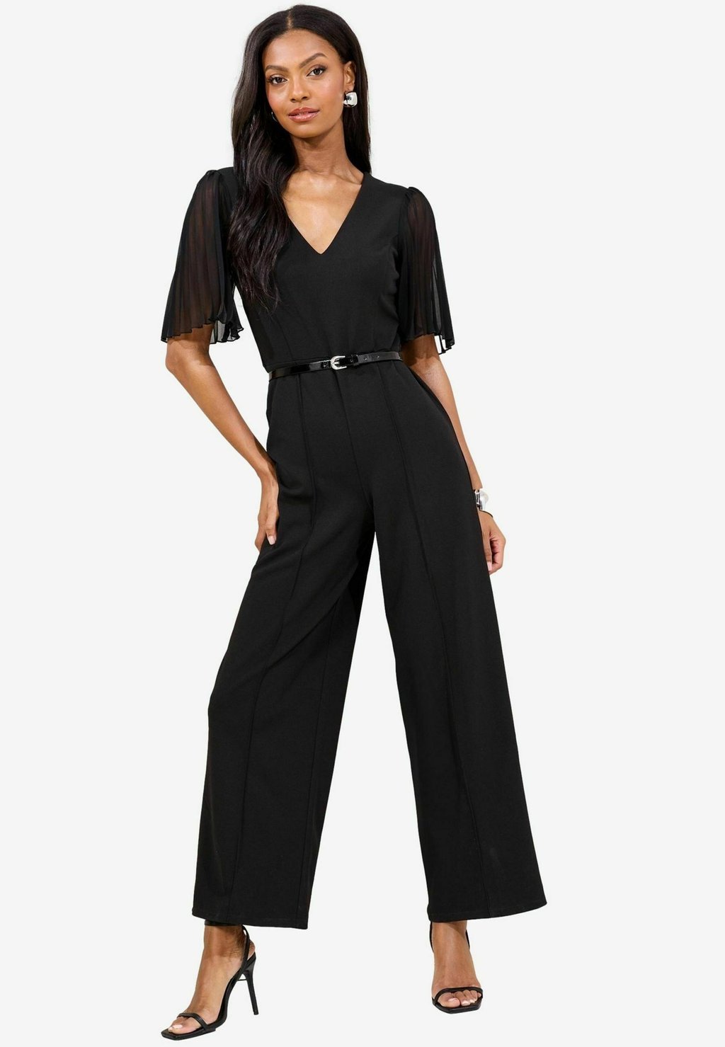 Комбинезон PETITE FIT - SLEEVE V NECK Lipsy, черный
Комбинезон PETITE FIT - SLEEVE V NECK Lipsy, черный