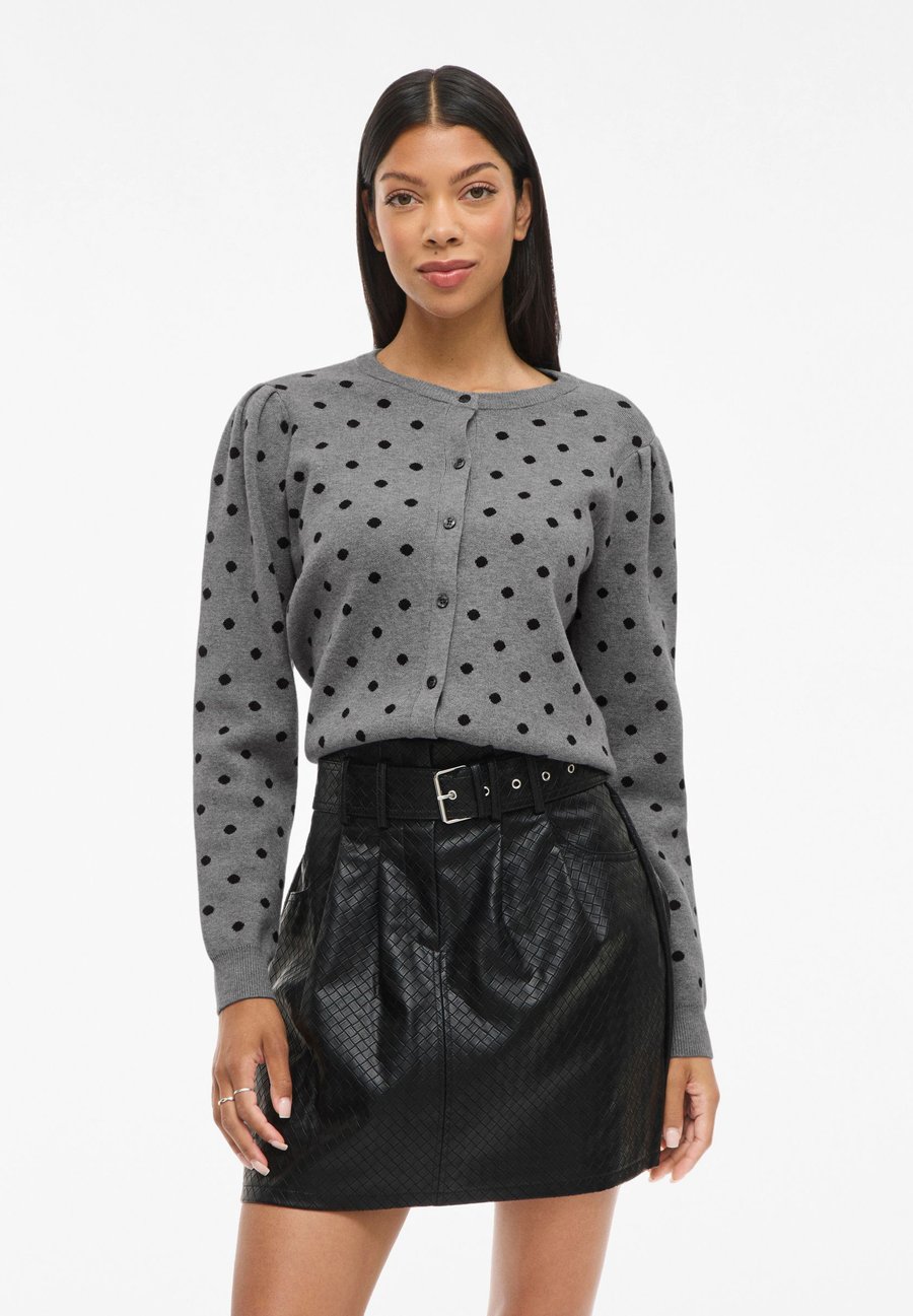 Кардиган VILA VIFEYA, Medium Grey Melange Detailblack Dots/Mottled Grey
Кардиган VILA VIFEYA, Medium Grey Melange Detailblack Dots/Mottled Grey