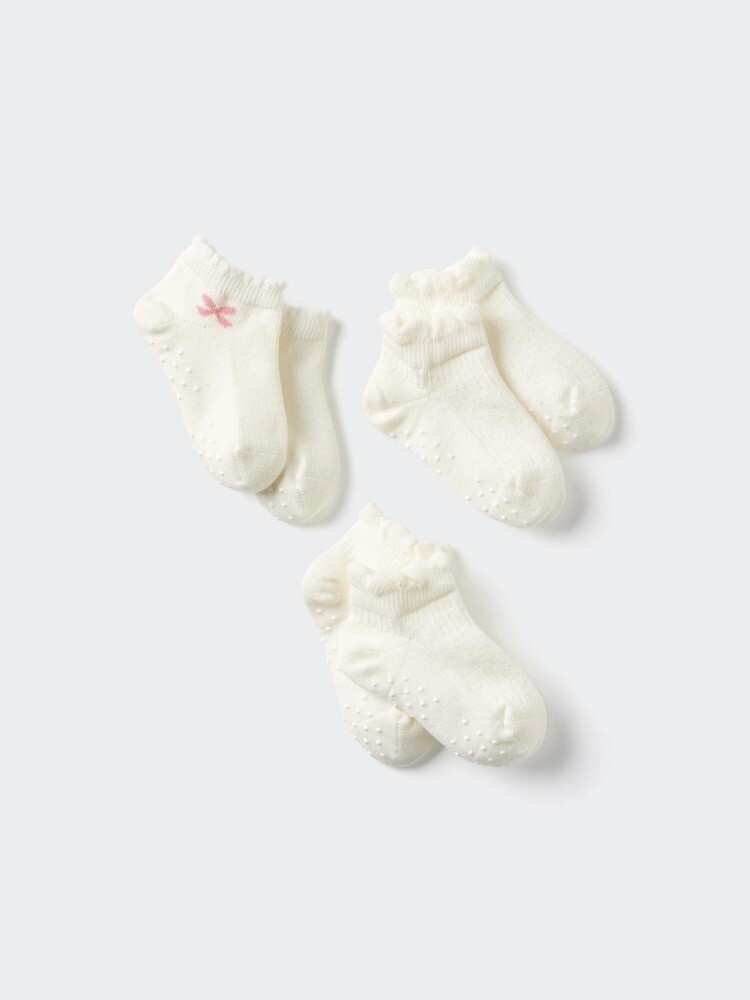 Короткие детские носки 3 пары Uniqlo, цвет 01 белый
Короткие детские носки 3 пары Uniqlo, цвет 01 белый