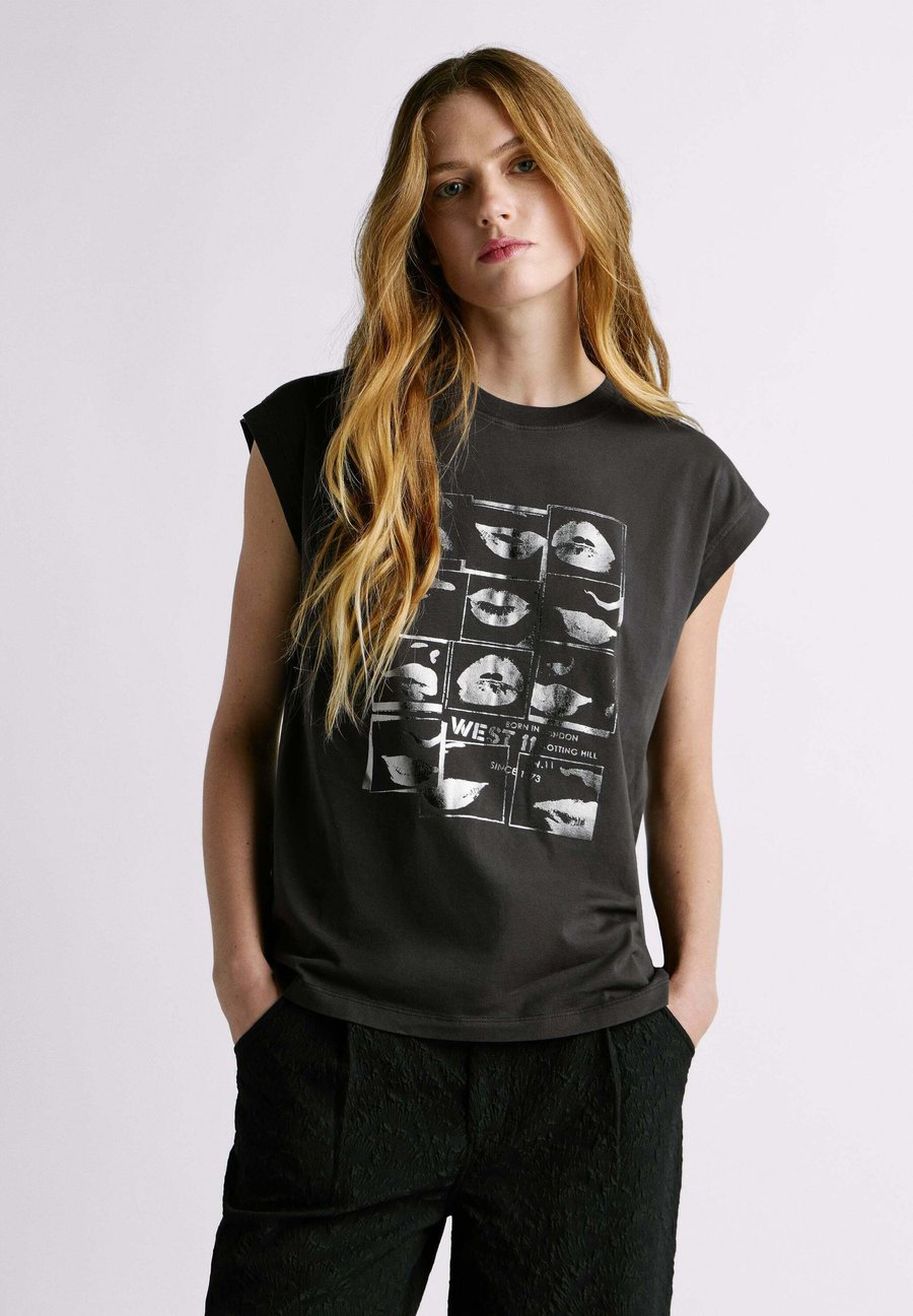 Футболка Pepe Jeans W11 BUFFY, Black
Футболка Pepe Jeans W11 BUFFY, Black