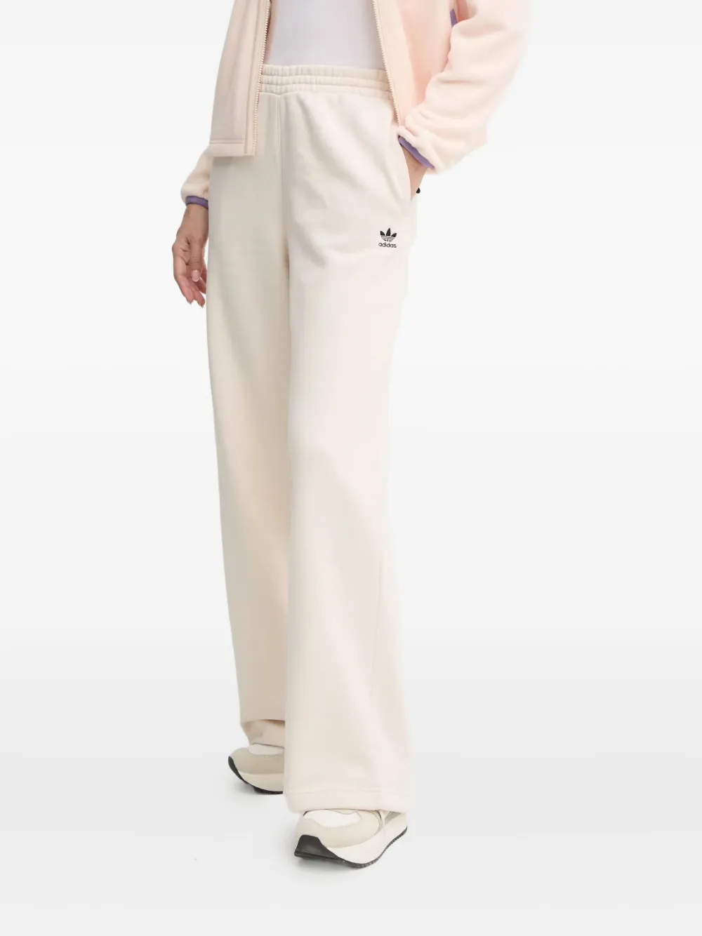 Спортивные брюки с вышитым логотипом Adidas, белый
Спортивные брюки с вышитым логотипом Adidas, белый