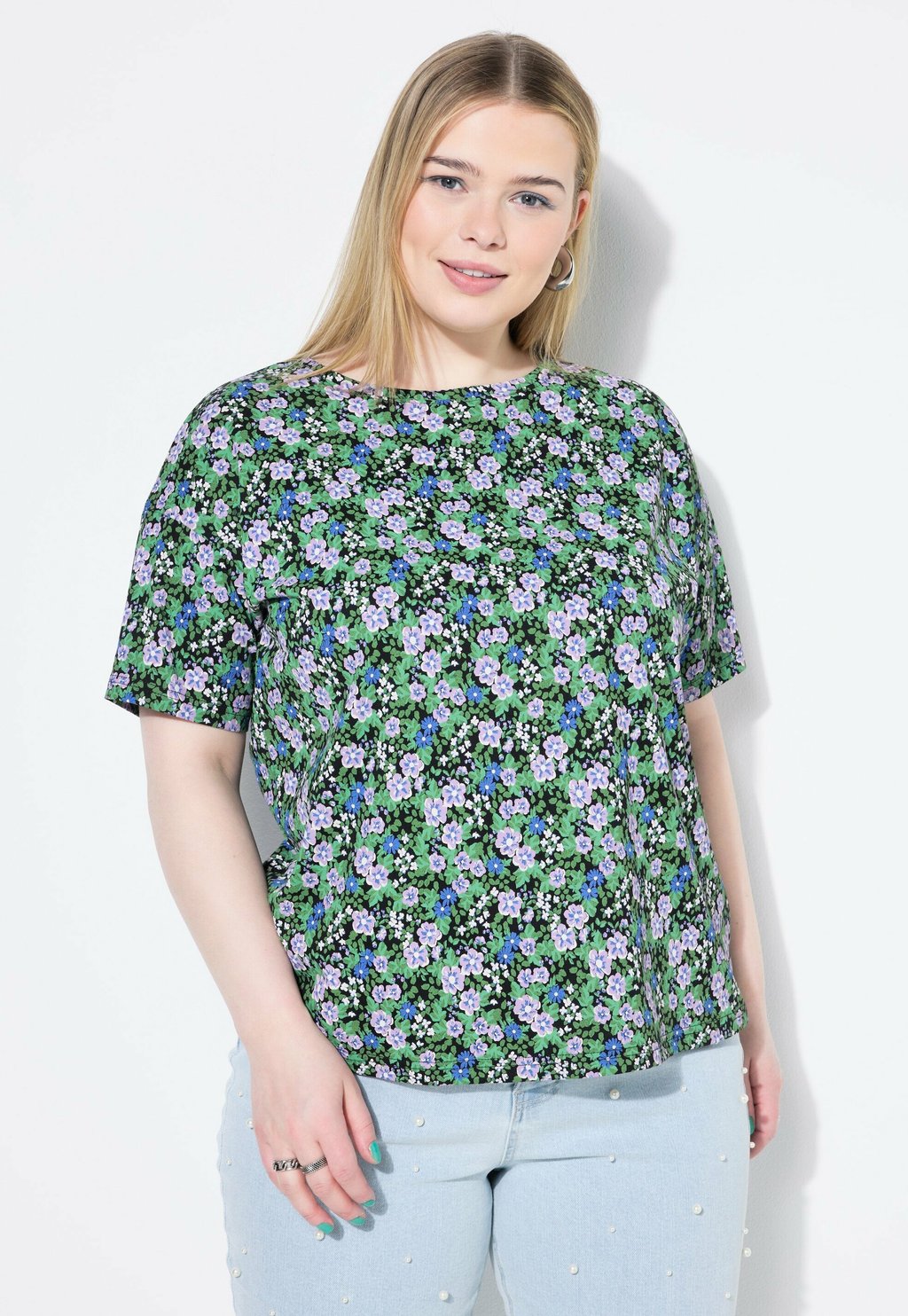 Футболка с принтом Studio Untold, светло-голубой
Футболка с принтом Studio Untold, светло-голубой