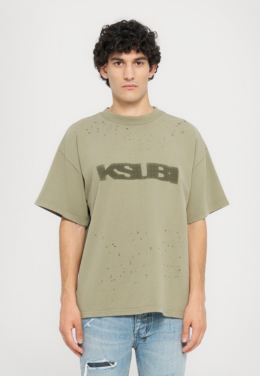 Футболка Ksubi BLASTED EKCESS HOODIE OUTBACK, Green
Футболка Ksubi BLASTED EKCESS HOODIE OUTBACK, Green