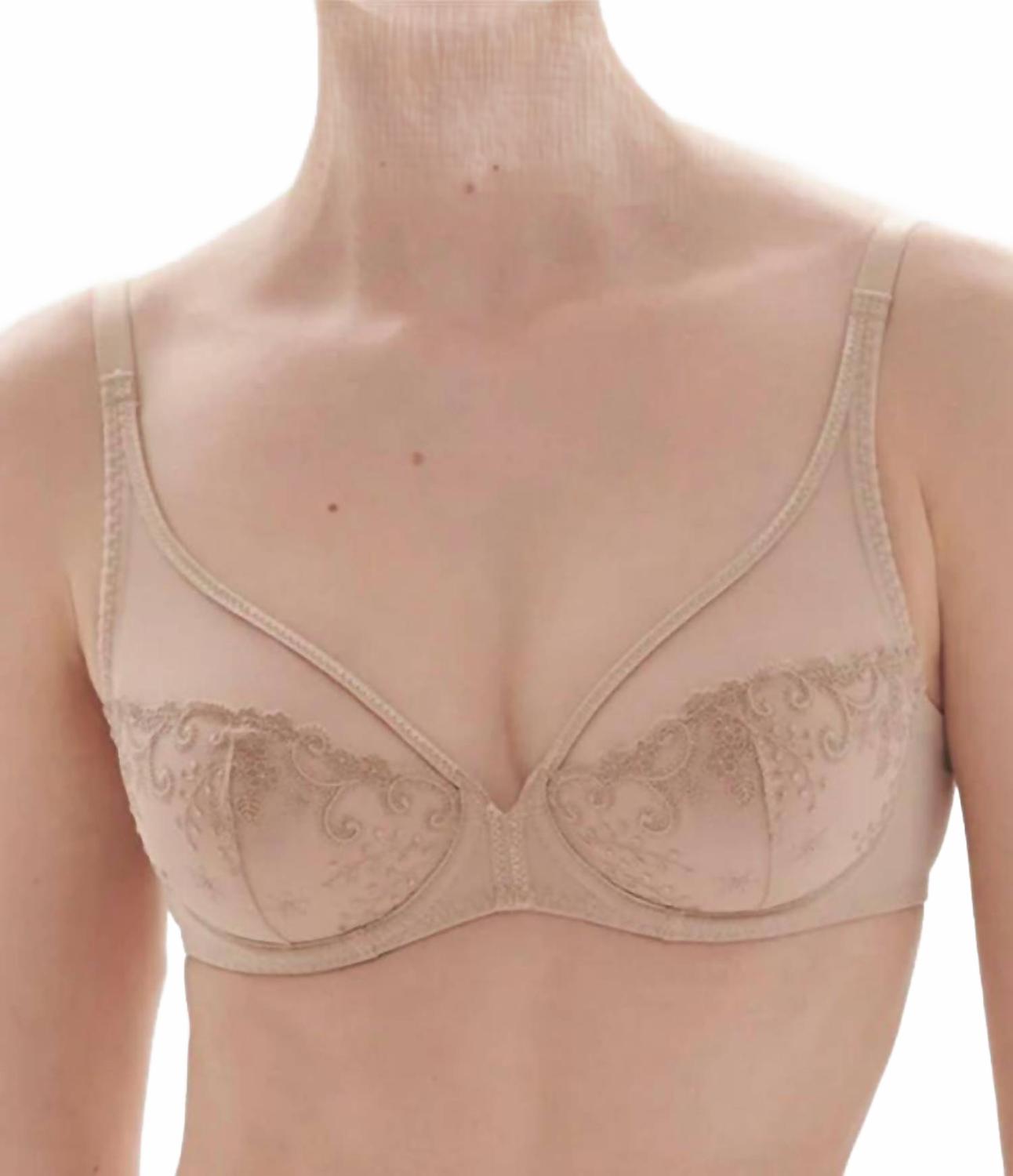 Бюстгальтер Delice Full Coverage Plunge, цвет «песочный» Simone Perele, песочный
Бюстгальтер Delice Full Coverage Plunge, цвет «песочный» Simone Perele, песочный