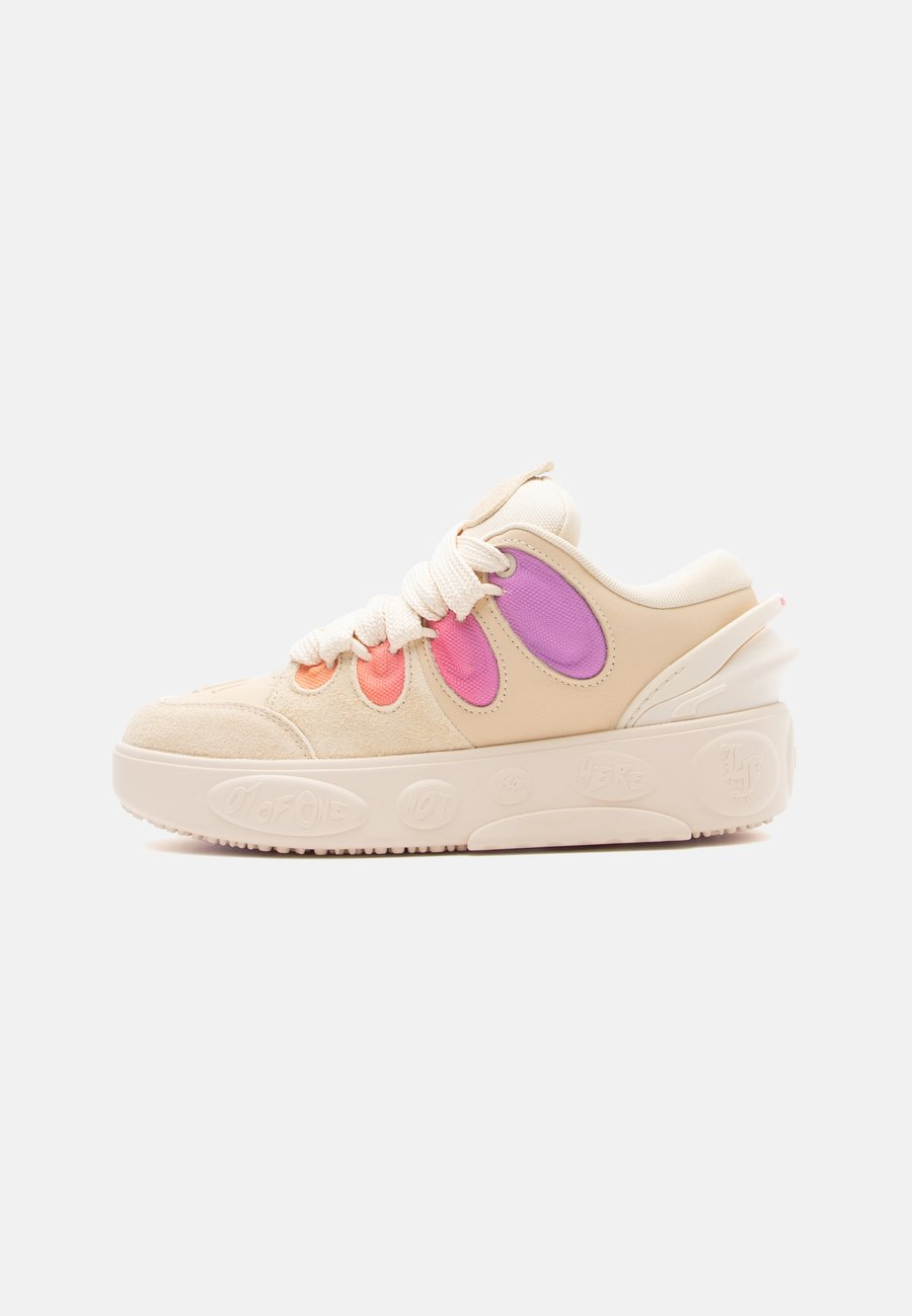 Кроссовки Puma LA FRANCE BRIGHT LIGHTS, Magic Rose/Mauve Pop/Beige
Кроссовки Puma LA FRANCE BRIGHT LIGHTS, Magic Rose/Mauve Pop/Beige