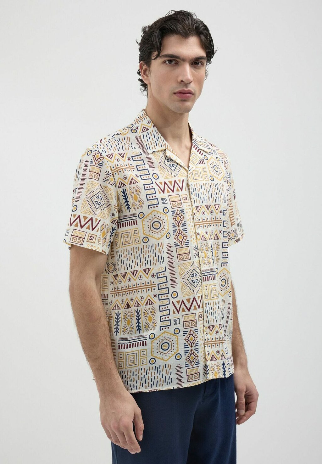 Рубашка Calliope, бежевый
Рубашка Calliope, бежевый