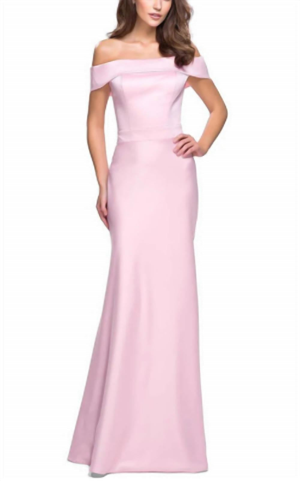 Платье с открытыми плечами нежно-розового цвета La Femme
Платье с открытыми плечами нежно-розового цвета La Femme