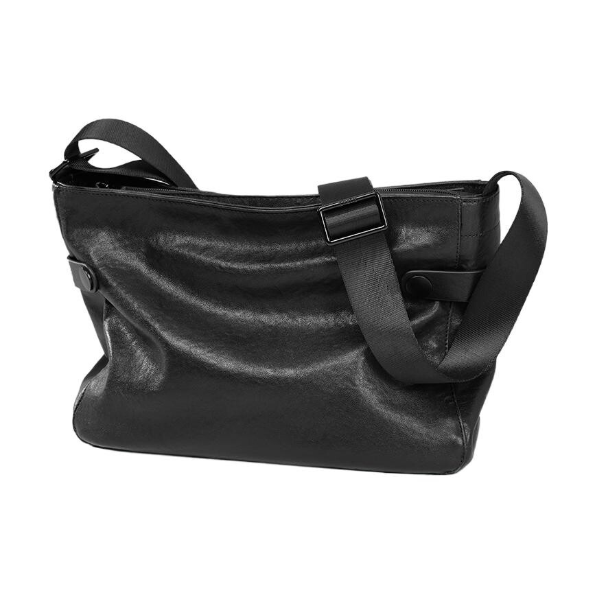 Boccasi Bjiax Мужская сумка через плечо, Черный
Boccasi Bjiax Мужская сумка через плечо, Черный